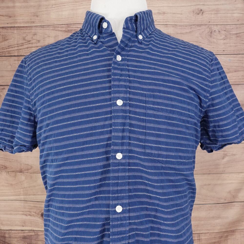 AMERICAN EAGLE SHORT SLEEVE BLUE STRIPED BUTTON DOWN SHIRT MENS SIZE L LARGE